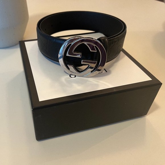 Gucci Signature Leather Belt - Picture 1 of 4